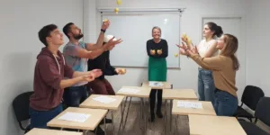 Klasse jongliert